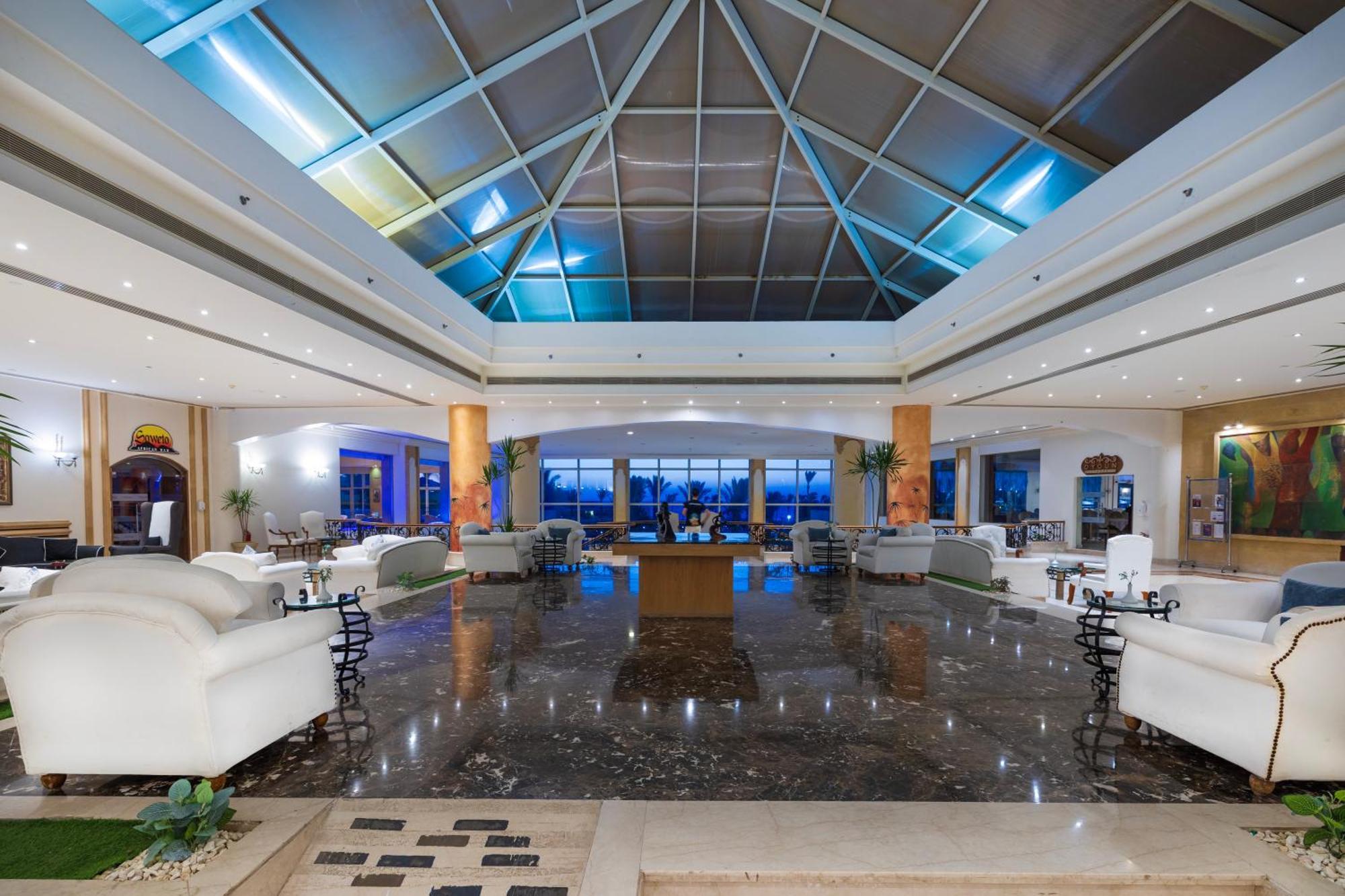 Amwaj Oyoun Resort & Casino Sharm el Sheikh Esterno foto